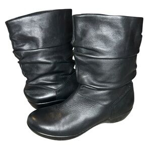 Dansko Devin black leather slouchy ankle boots size 38/us 7.5-8 comfort pull on
